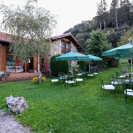 Hotel-posada La Casa De 3*