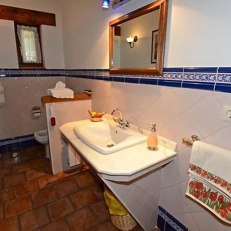 מלון Hotel-posada La Casa De 3*
