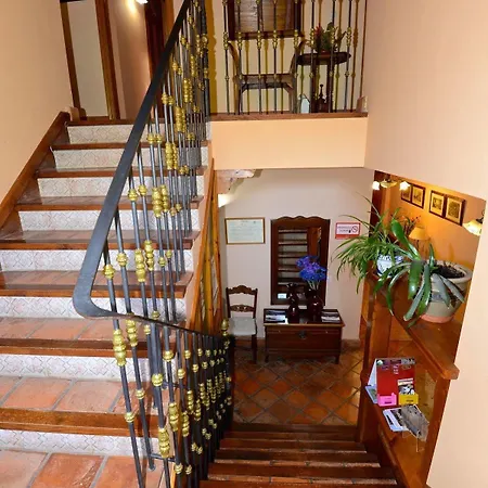 Hotel-posada La Casa De 3* フラーマ